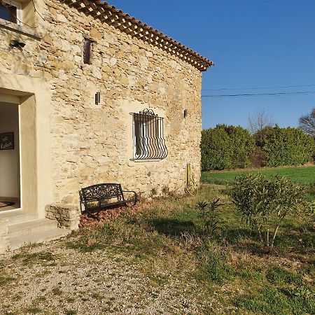 Maison Au Calme En Campagne Climatisee Caderousse Exteriör bild